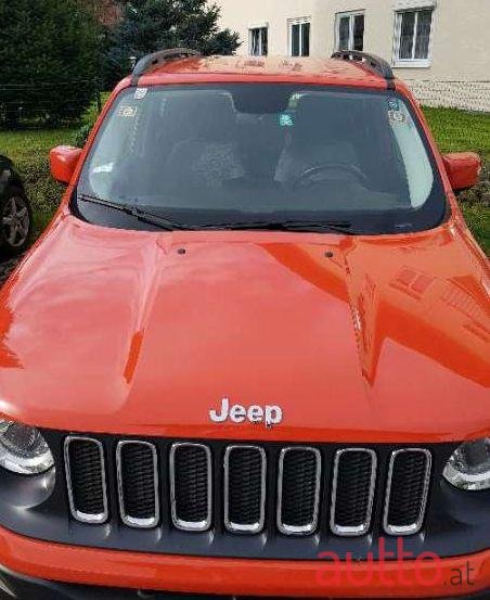 2015' Jeep Renegade photo #5