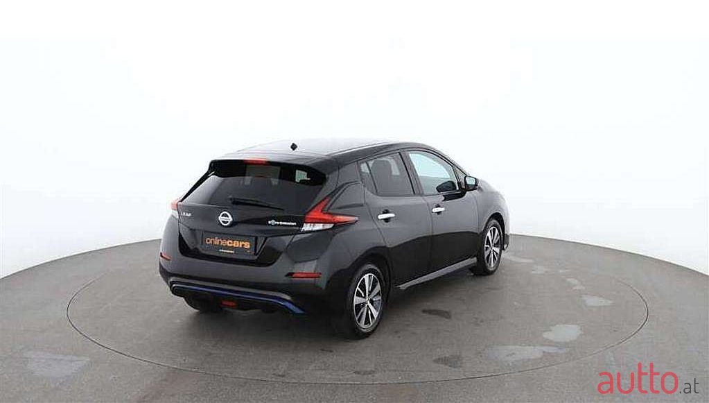 2020' Nissan Leaf photo #3