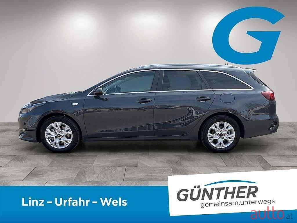 2022' Kia Ceed photo #5