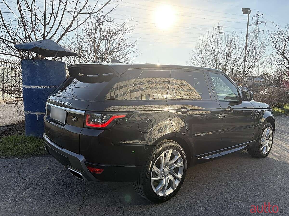 2020' Land Rover Range Rover Sport photo #4