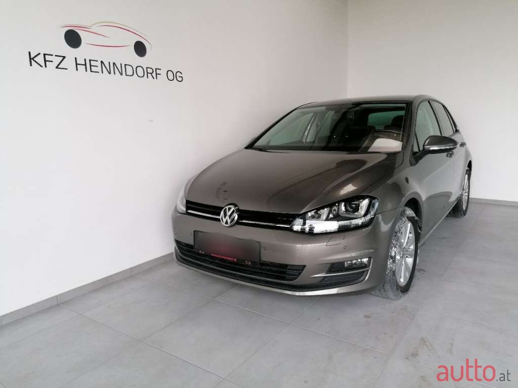 2016' Volkswagen Golf photo #1