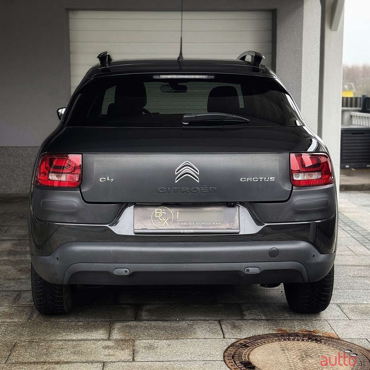 2016' Citroen C4 Cactus photo #6