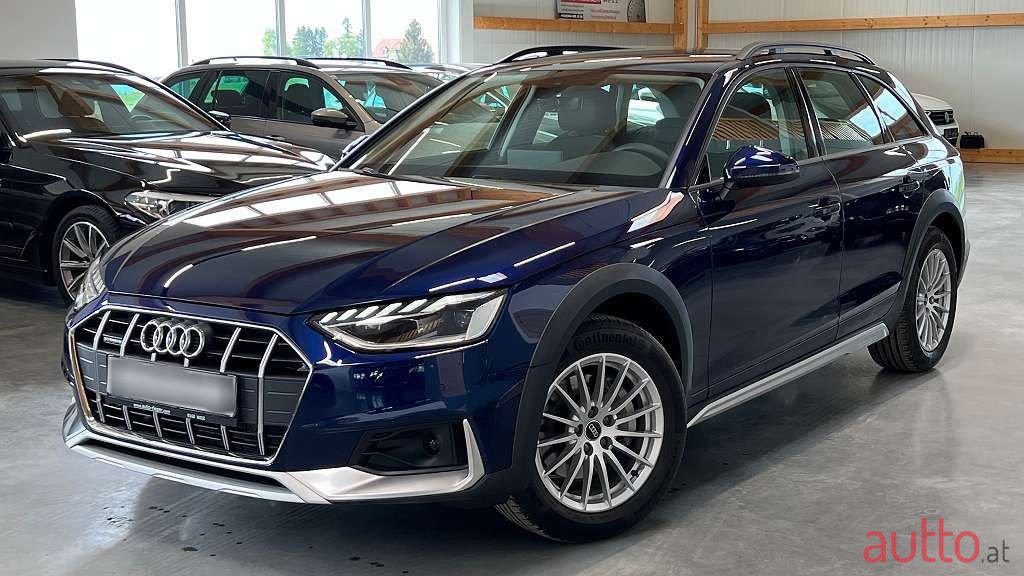 2023' Audi A4 Allroad photo #1