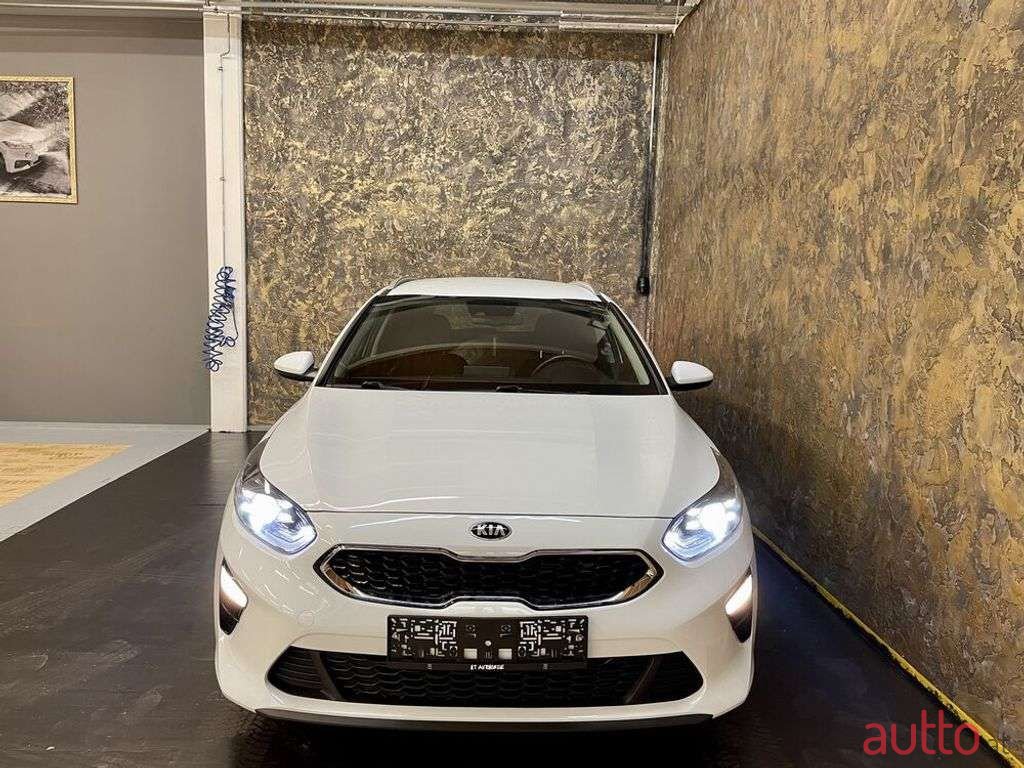 2018' Kia Ceed photo #2