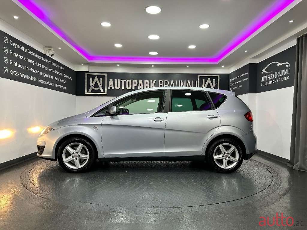 2011' SEAT Altea photo #3