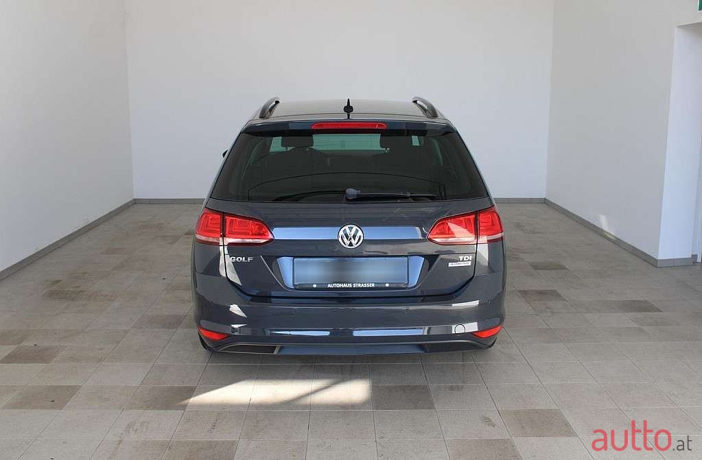 2016' Volkswagen Golf photo #4