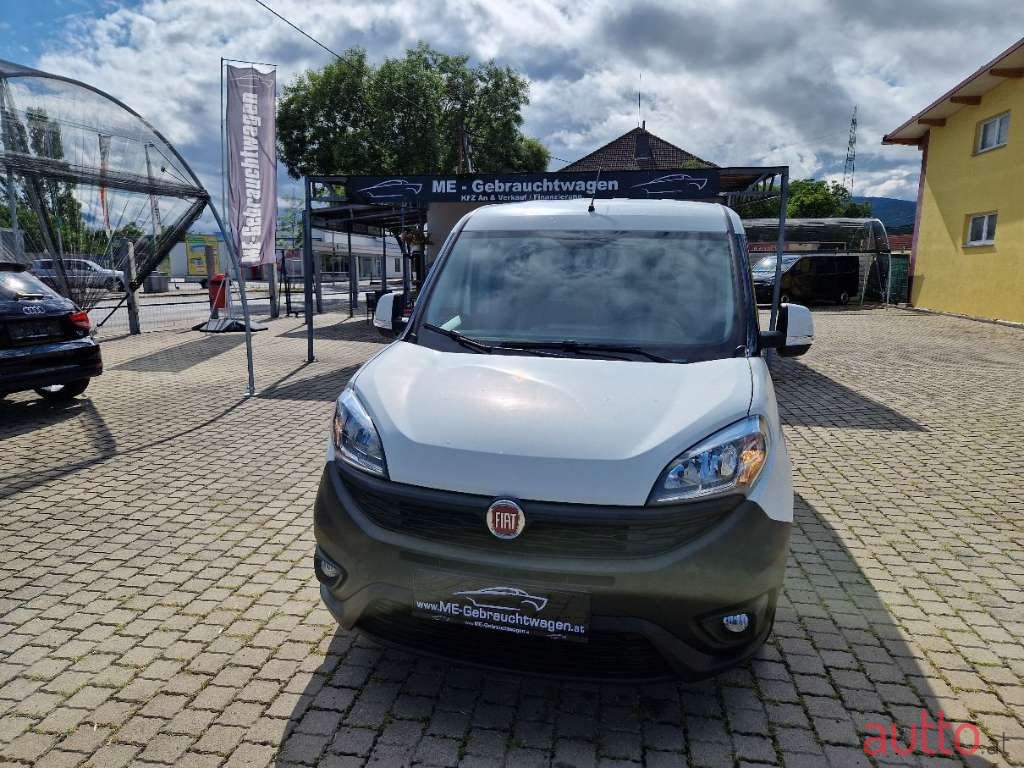 2017' Fiat Doblo photo #2