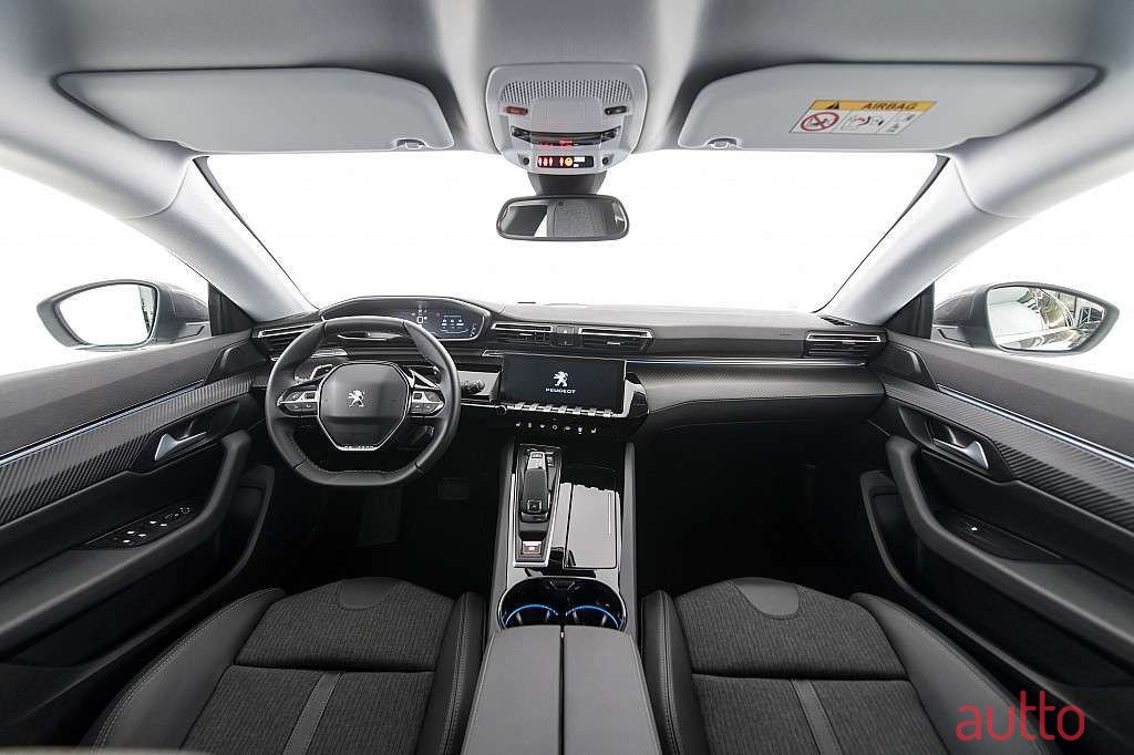 2021' Peugeot 508 photo #4