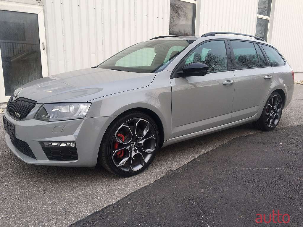 2017' Skoda Octavia photo #2