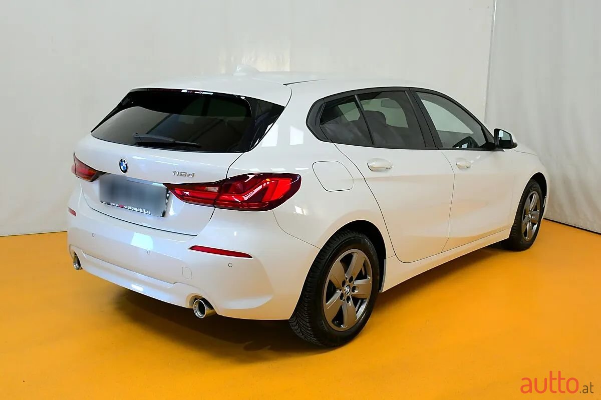 2021' BMW 1Er-Reihe photo #3