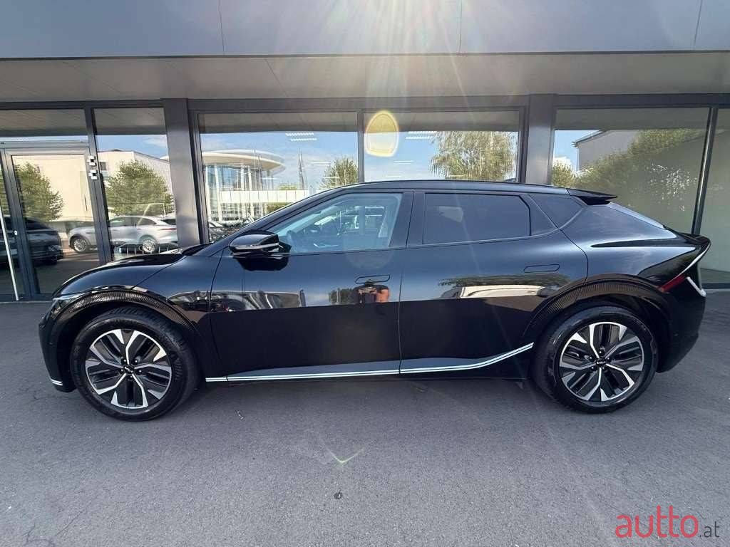 2023' Kia EV6 photo #2