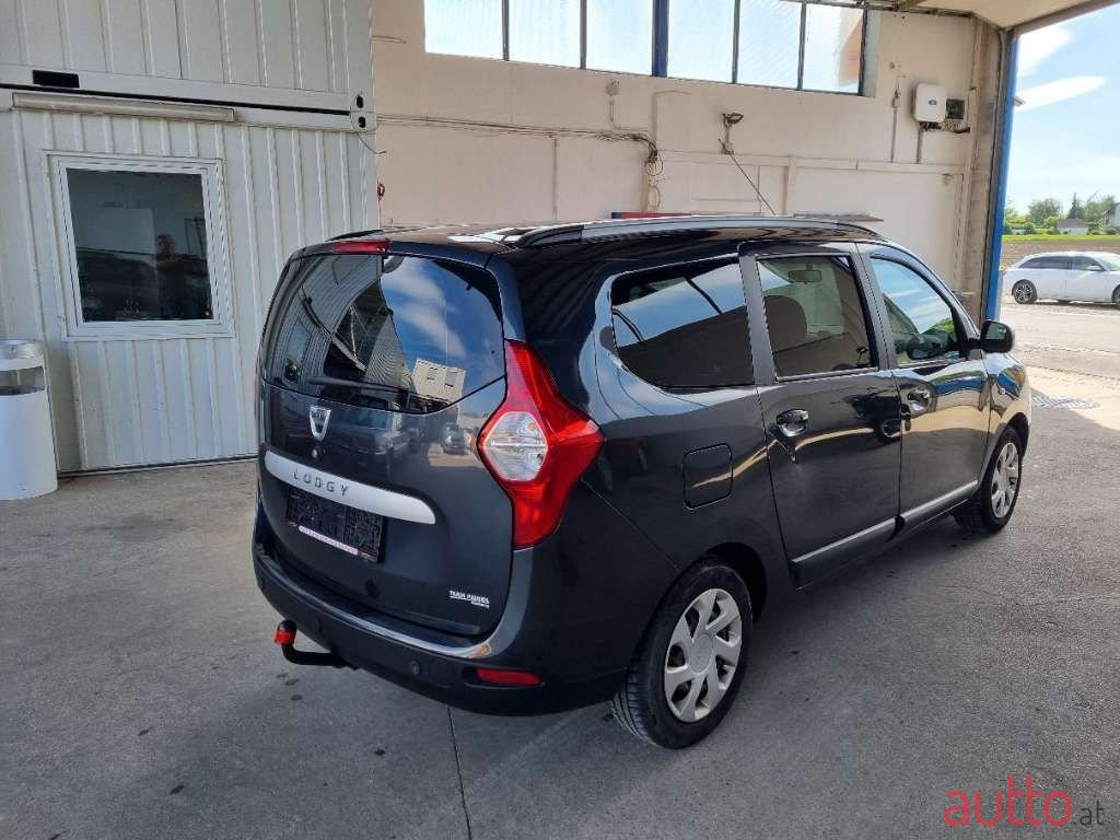 2015' Dacia Lodgy photo #5