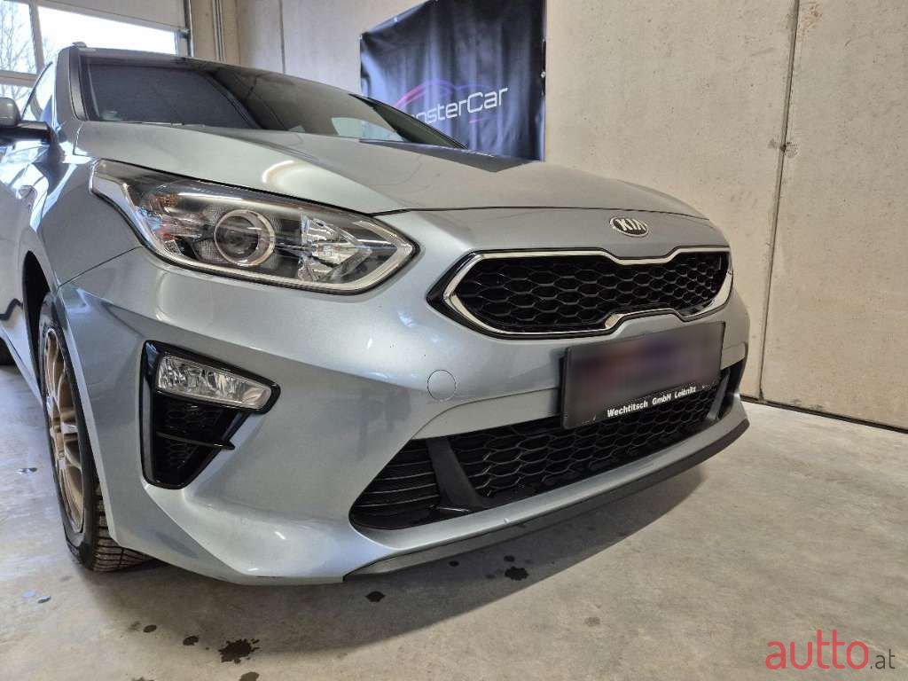 2021' Kia Ceed photo #4