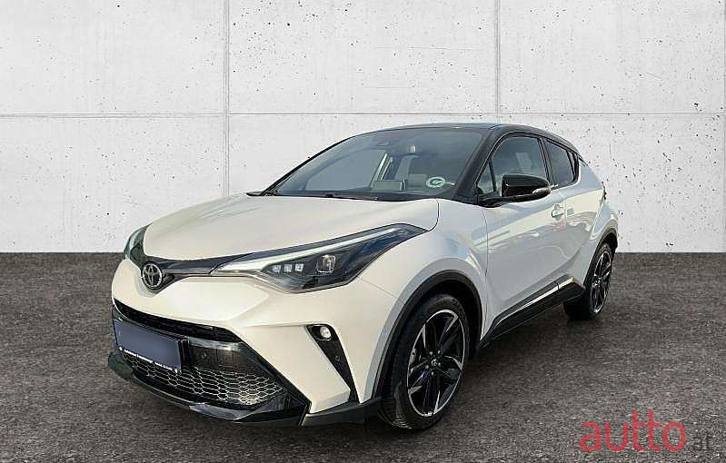 2023' Toyota C-HR photo #1