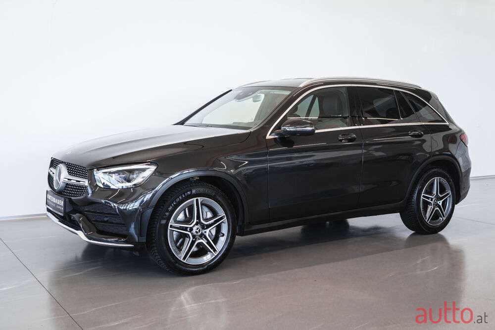 2020' Mercedes-Benz Glc-Klasse photo #2