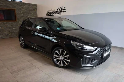 2022' Hyundai i30
