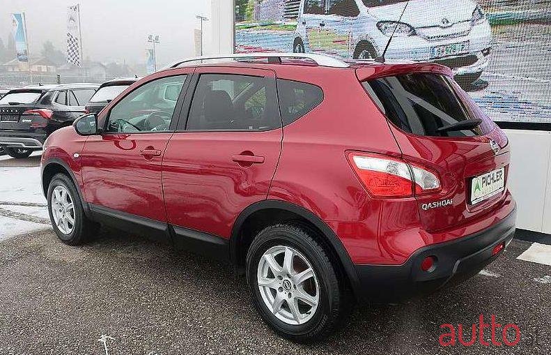 2011' Nissan Qashqai photo #1