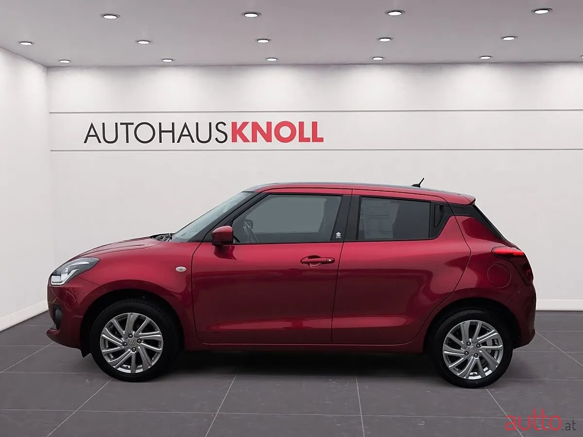 2022' Suzuki Swift photo #2