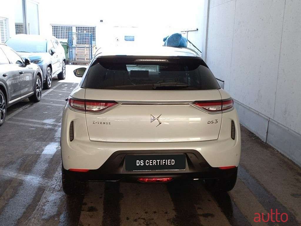 2022' DS Automobiles DS 3 photo #4