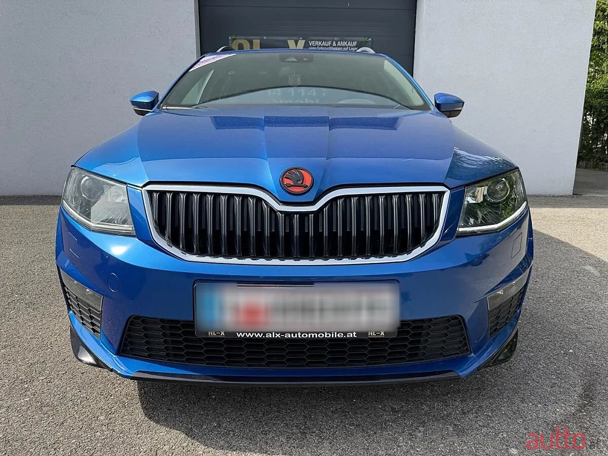 2014' Skoda Octavia photo #3