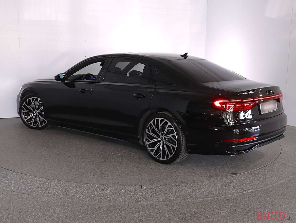 2024' Audi A8 photo #5
