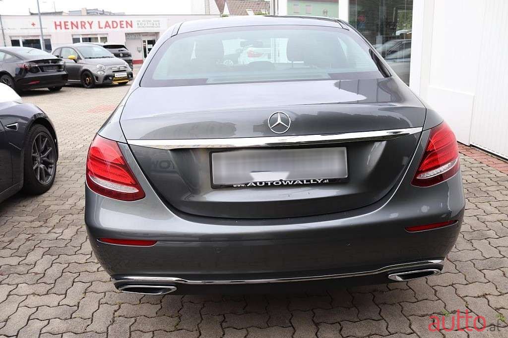 2018' Mercedes-Benz E-Klasse photo #4