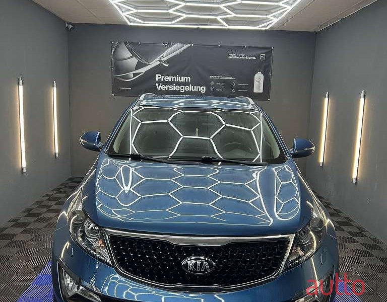 2015' Kia Sportage photo #2