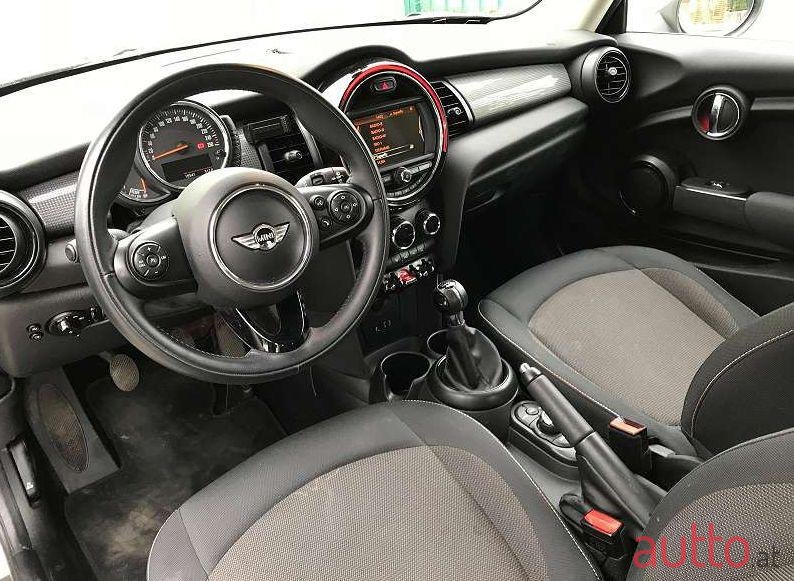 2016' MINI Mini photo #2