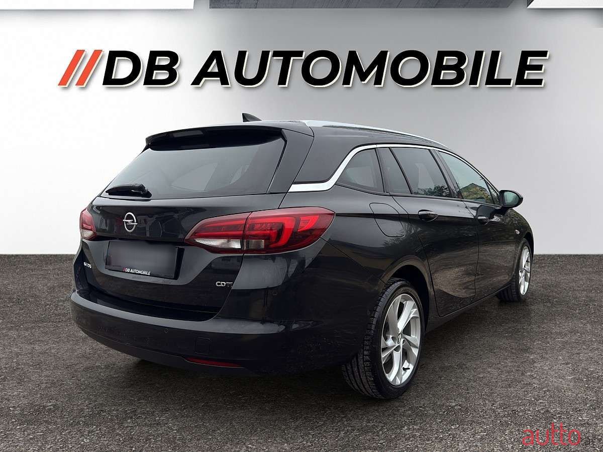 2016' Opel Astra photo #5