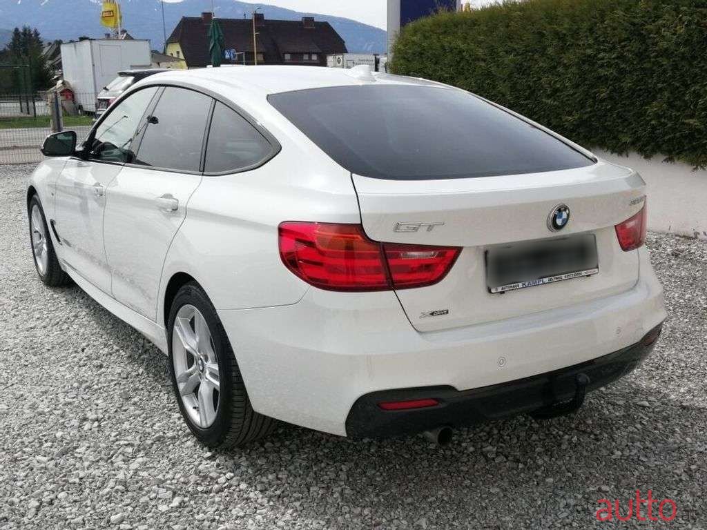 2015' BMW 3Er-Reihe photo #3