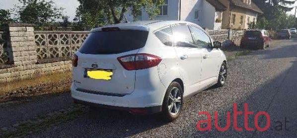 2014' Ford C-MAX photo #1