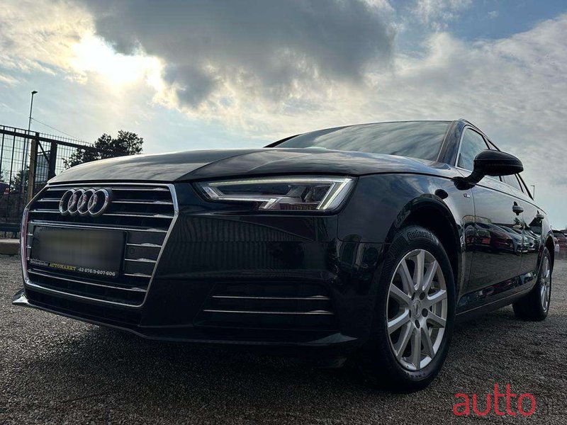 2015' Audi A4 photo #1