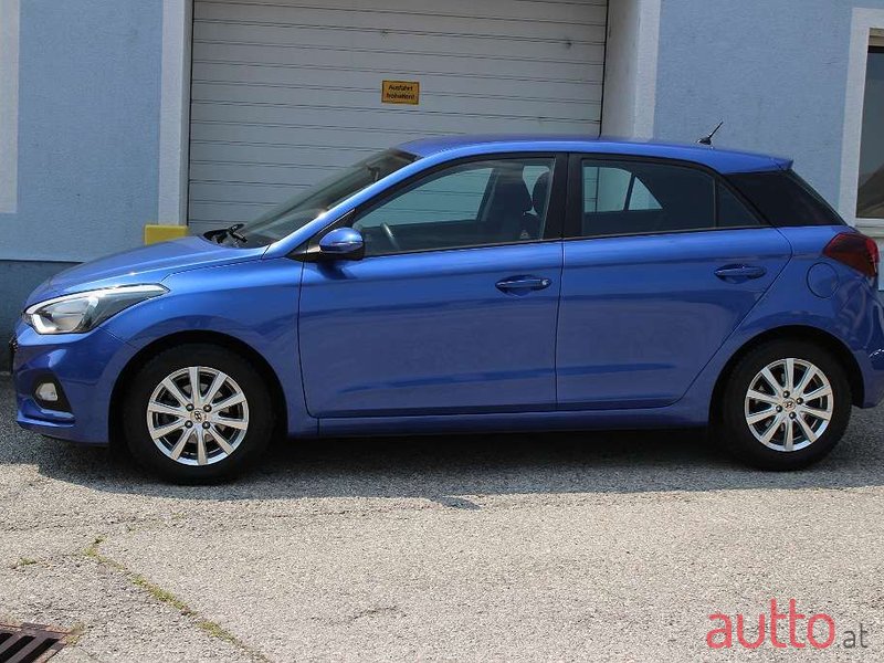 2009' Hyundai i20 photo #4