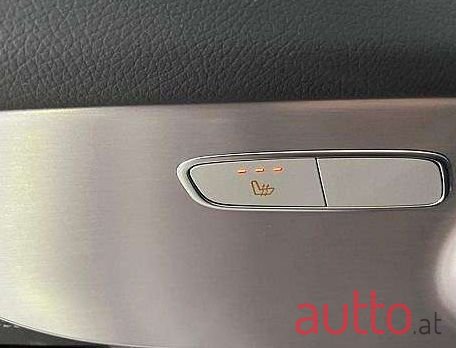 2020' Mercedes-Benz C-Klasse photo #5