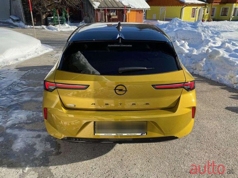 2023' Opel Astra photo #5