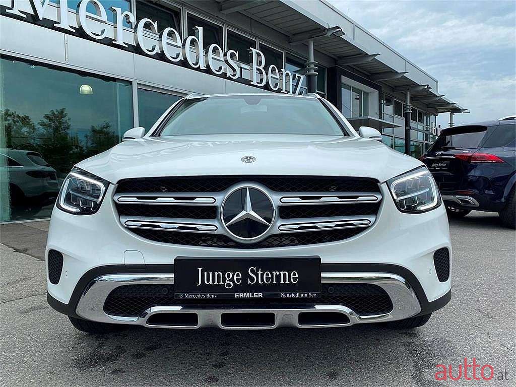 2020' Mercedes-Benz Glc-Klasse photo #3