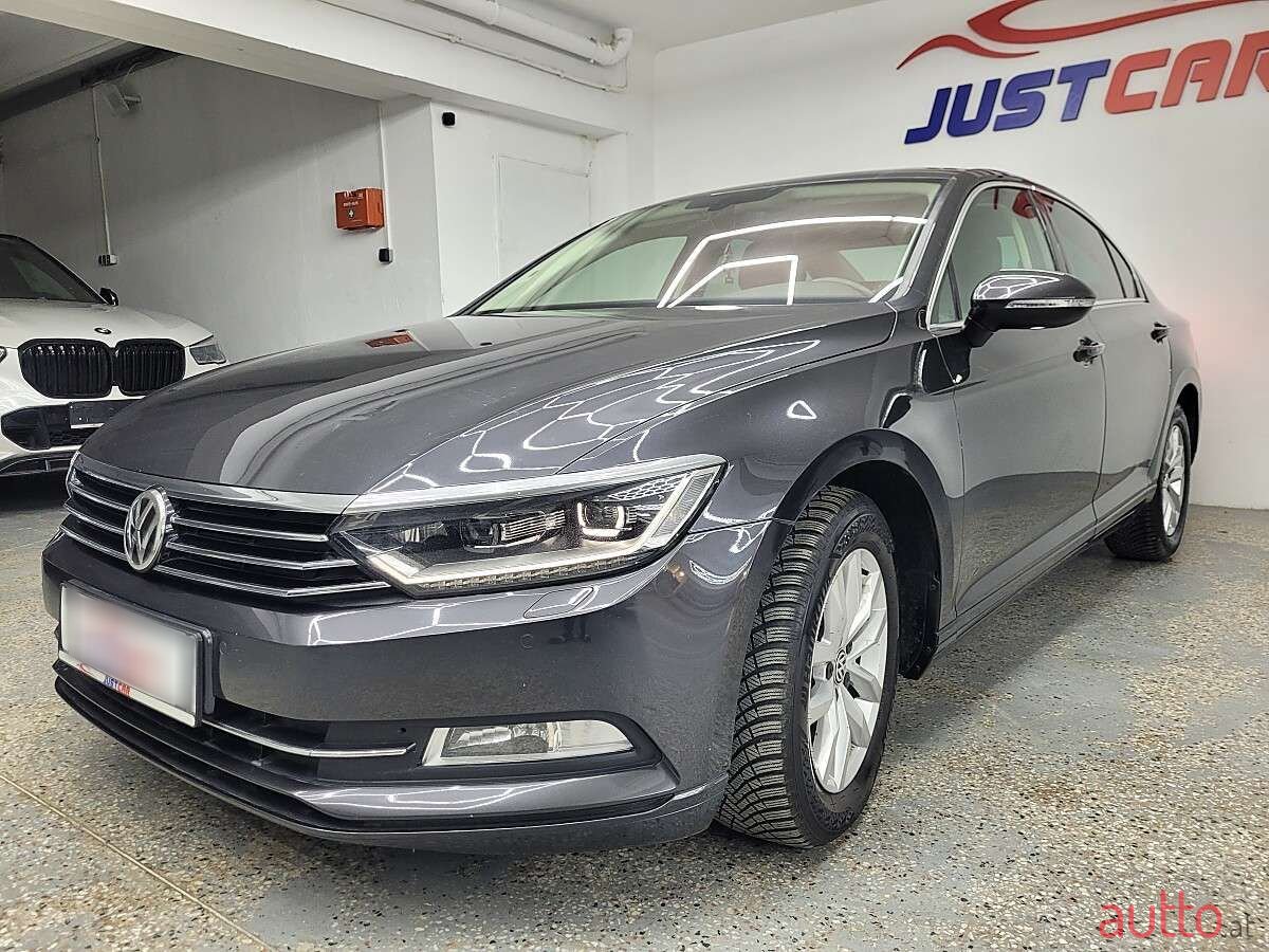 2018' Volkswagen Passat photo #4