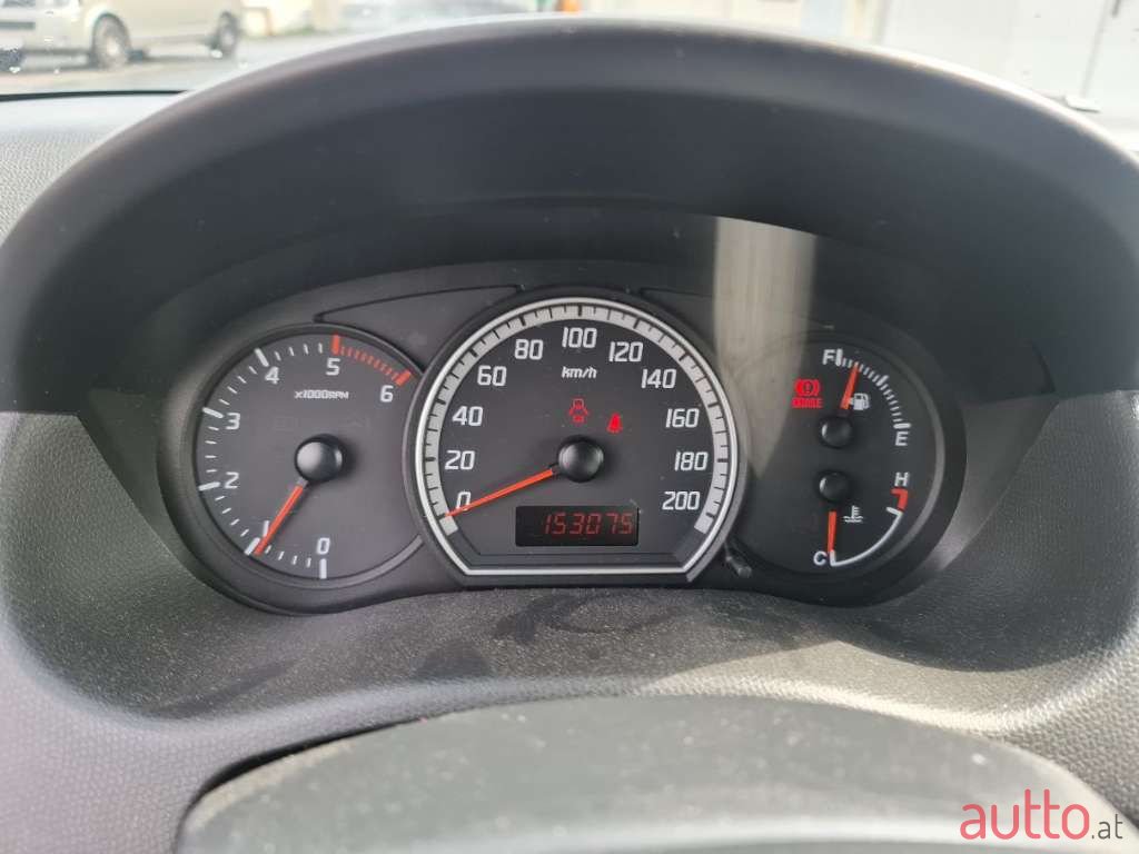 2008' Suzuki Swift photo #3