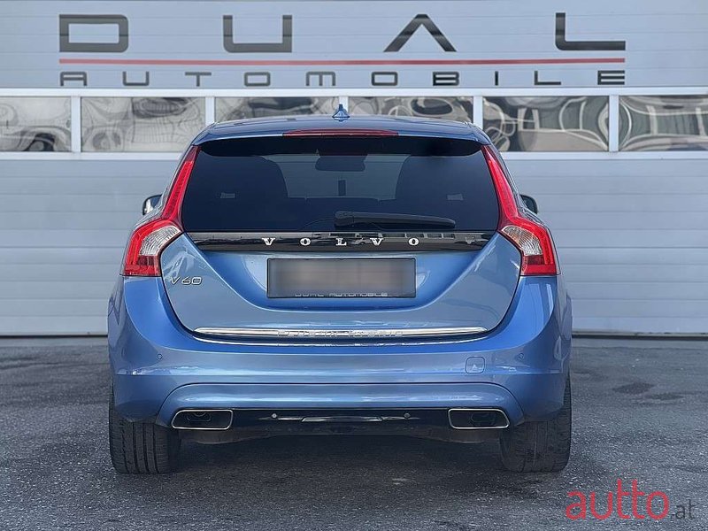 2014' Volvo V60 photo #6