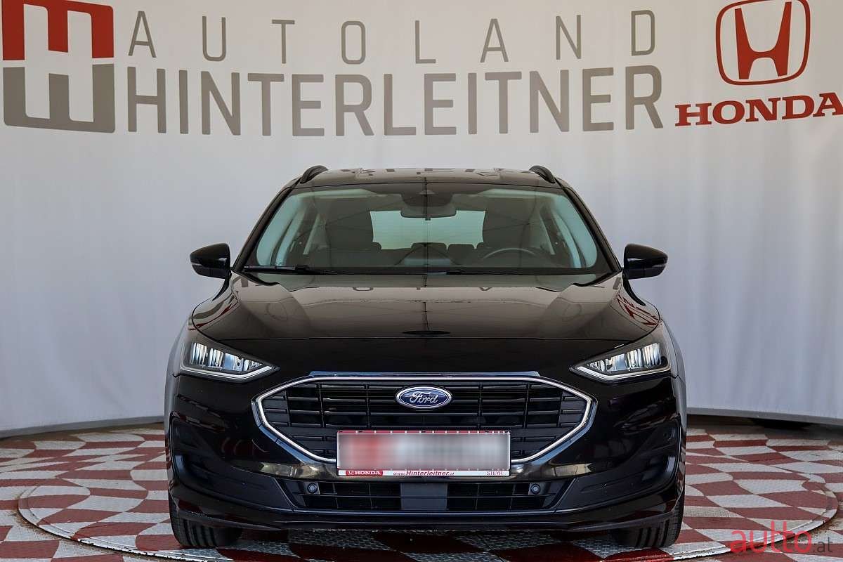 2023' Ford Focus photo #5