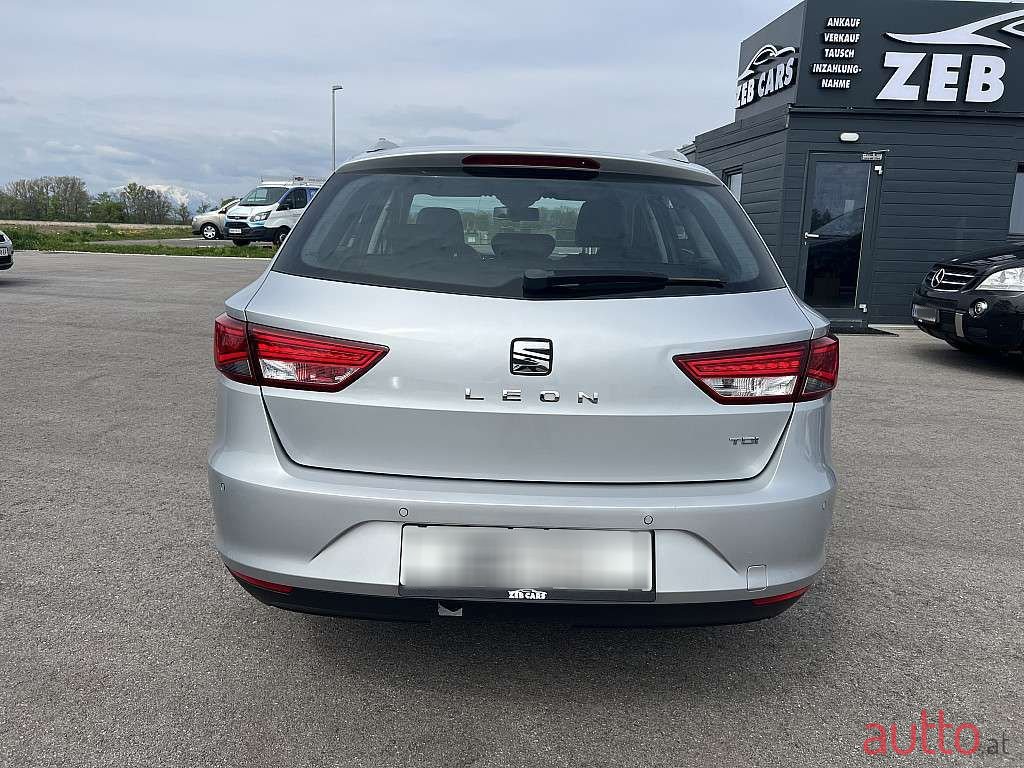 2015' SEAT Leon photo #5