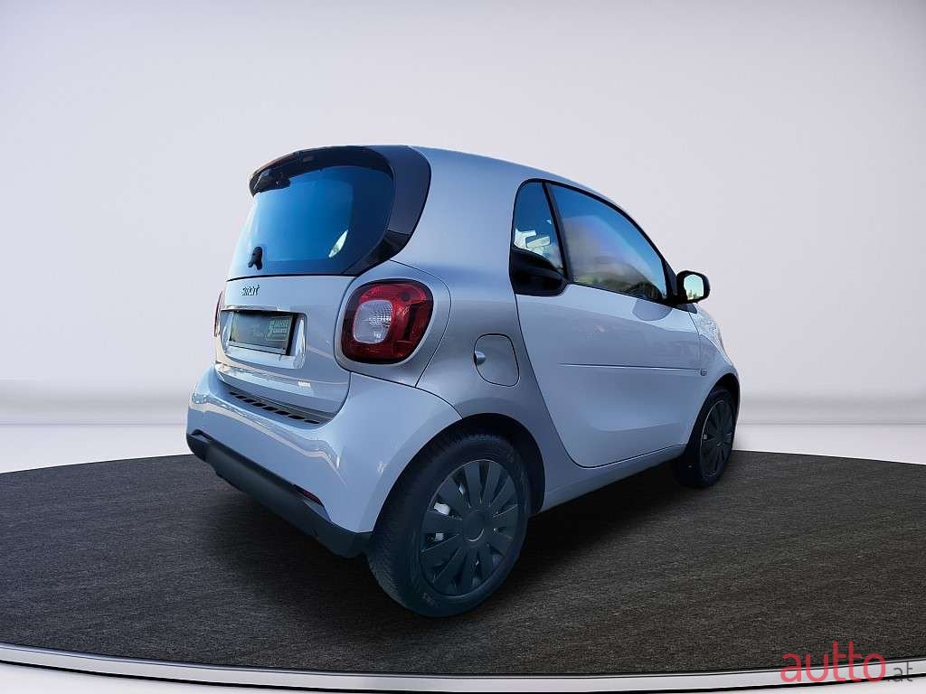2018' Smart Fortwo photo #4
