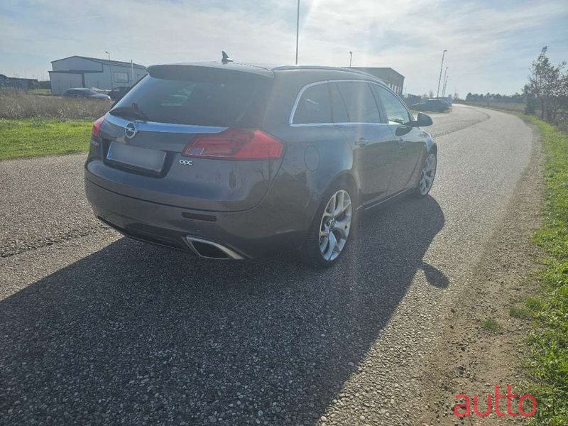 2010' Opel Insignia photo #5