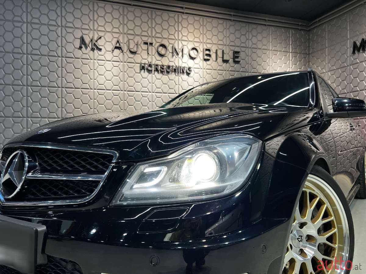 2012' Mercedes-Benz C-Klasse photo #5