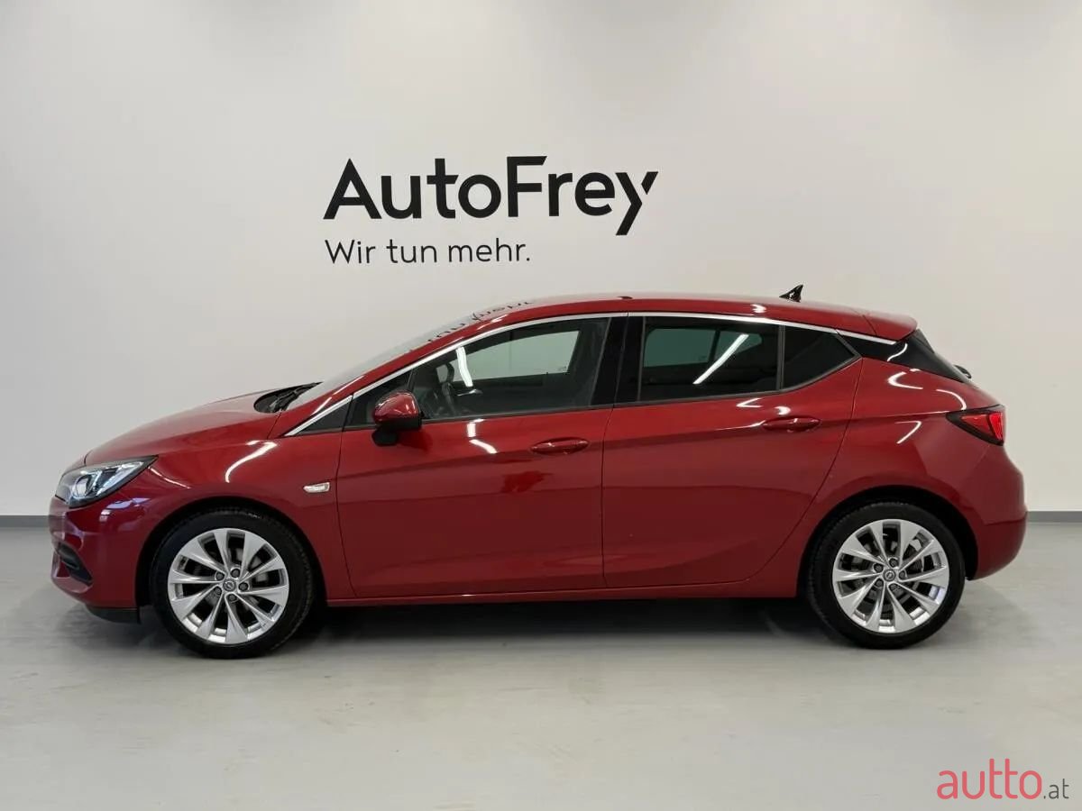 2019' Opel Astra photo #4