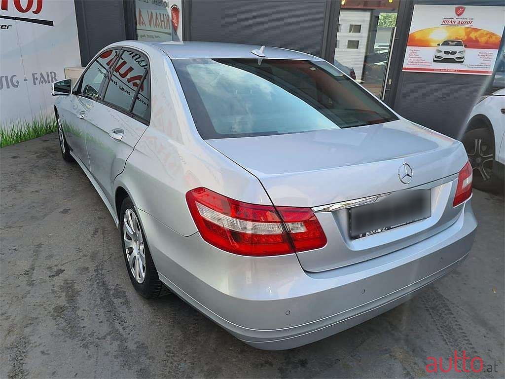 2010' Mercedes-Benz E-Klasse photo #4