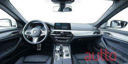 2017' BMW 5Er-Reihe photo #4