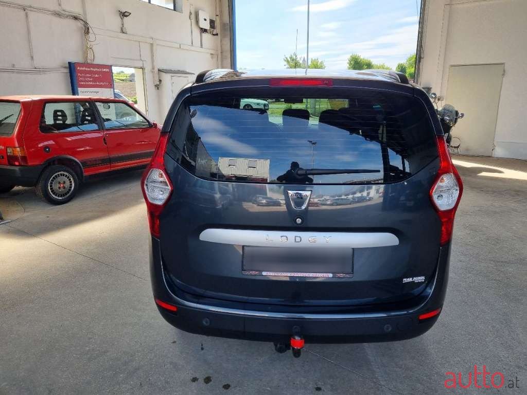 2015' Dacia Lodgy photo #6