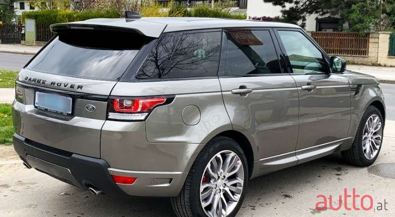 2017' Land Rover Range Rover photo #6