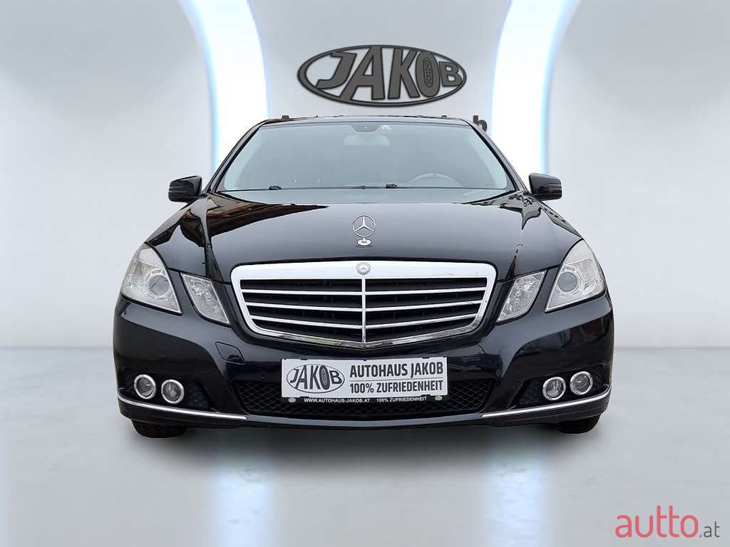 2010' Mercedes-Benz E-Klasse photo #4